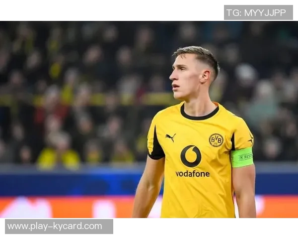 法尔克透露拜仁不追施洛特贝克今夏计划免签格伊以增强阵容 法尔克透露拜仁不追施洛特贝克今夏计划免签格伊以增强阵容