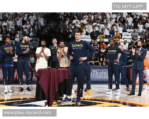 波特回忆夺冠时光与掘金队友的深厚情谊依旧如昔 波特回忆夺冠时光与掘金队友的深厚情谊依旧如昔